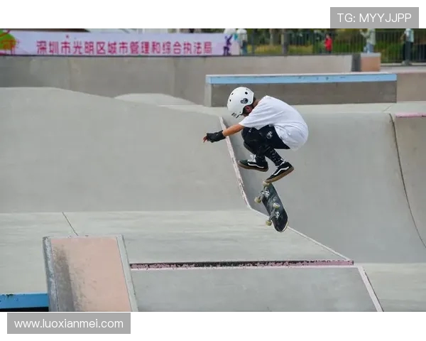 南京滑板队的节奏与热潮探秘滑板文化的崛起与发展