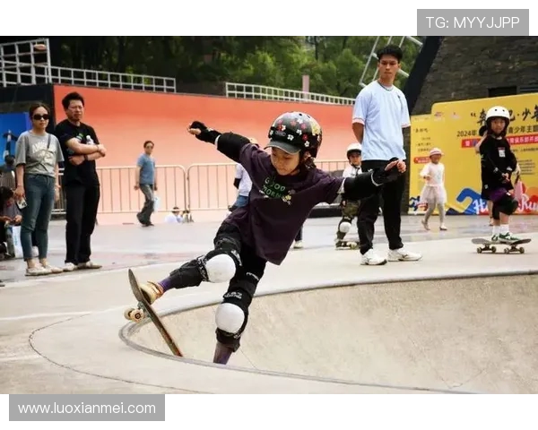 南京极限运动队在滑板精英赛中的战术表现与技巧分析
