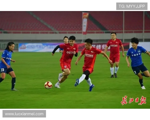 南京足球队心理素质引发热议球迷与专家观点交锋分析