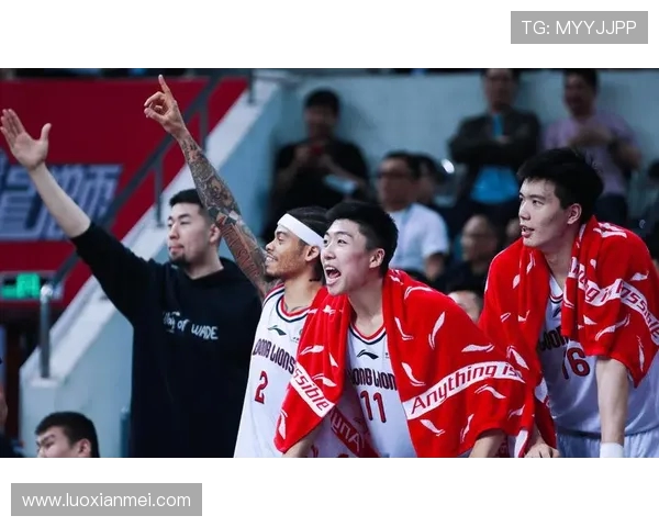 广州篮球队的蜕变与崛起城市联赛中的奋斗与荣耀之路