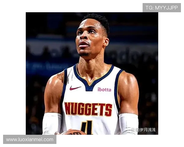 拉塞尔威斯布鲁克的传奇篮球生涯与未来发展展望