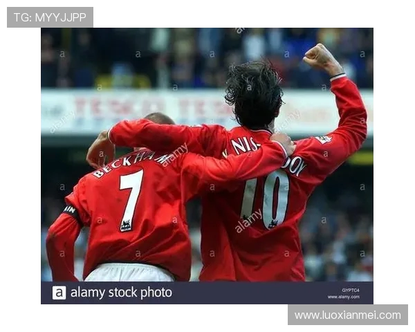 曼联与皇马巅峰对决重燃足球激情历史交锋再掀高潮 曼联与皇马巅峰对决重燃足球激情历史交锋再掀高潮