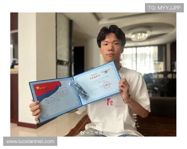 朱荣振的成长之路与奋斗精神探讨：从平凡到卓越的励志故事