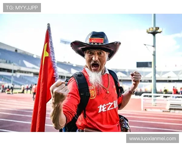 澳大利亚与伊朗激战正酣比分悬念迭起引发球迷热议