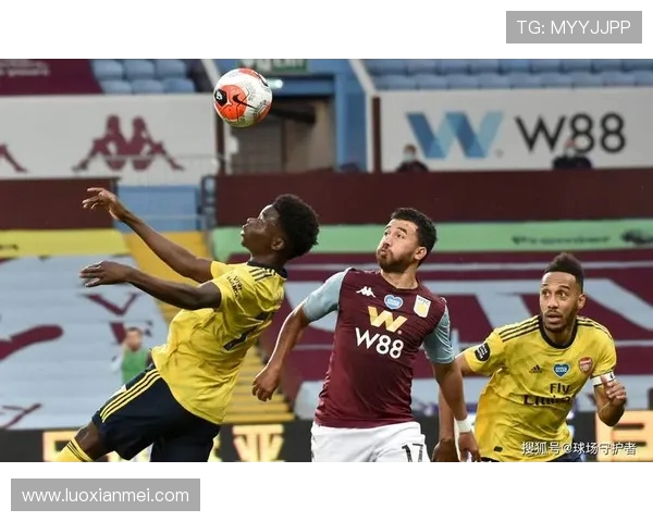 阿斯顿维拉对阵强敌的精彩赛事回顾与分析