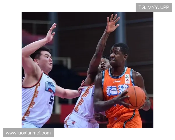 南京篮球队在世锦赛中的节奏表现分析与战术解读 南京篮球队在世锦赛中的节奏表现分析与战术解读